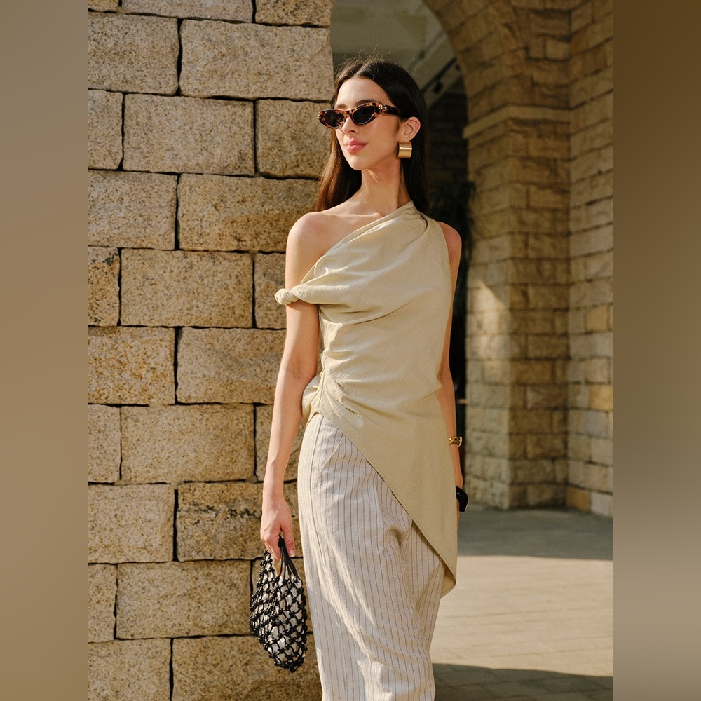 Commense Cotton & Linen Asymmetrical Blouse